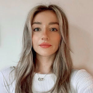 Meet your Posher, Darcy